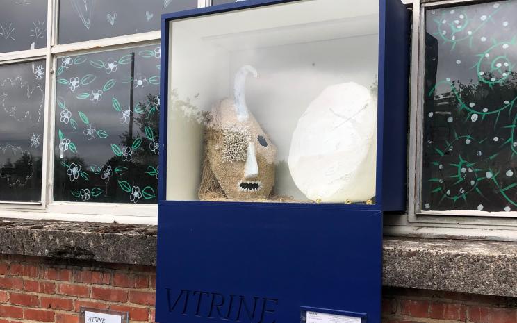 Het Vitrine kastje 